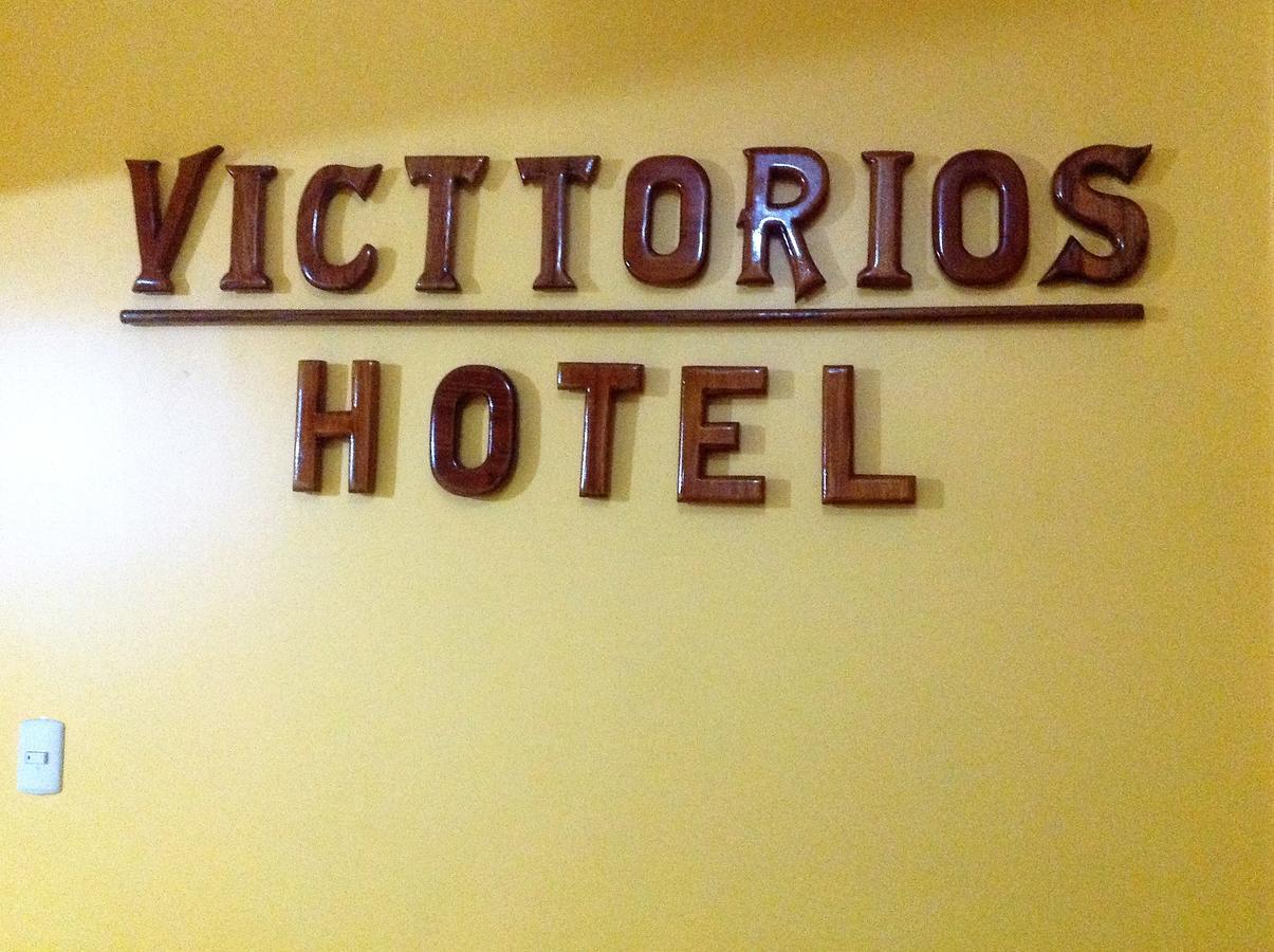Victtorios Hotel Satipo Exterior photo